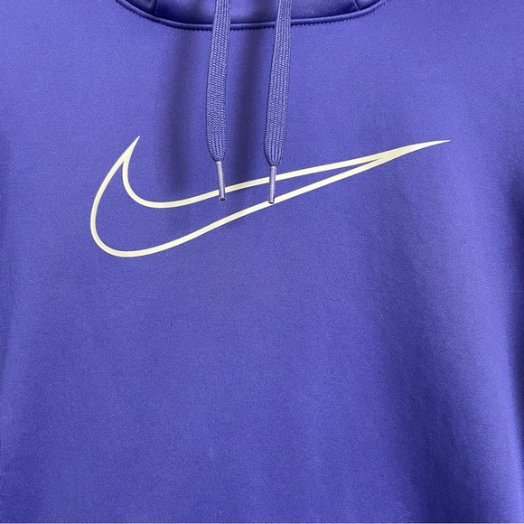 Nike Dri-Fit Size Swoosh Logo Small - Picture 8 of 9